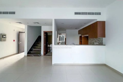 تاون هاوس في Arabella Townhouses, مُدُنْ, دبي 3 غرف نوم, 181 م² رقم 16007 - صورة 5