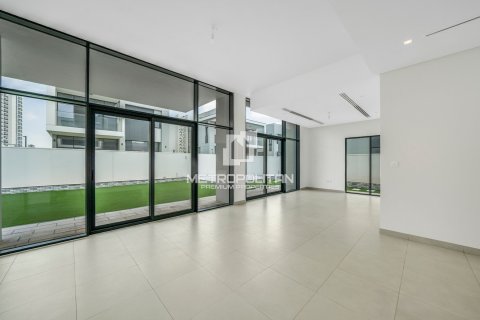 Villa à Murooj Al Furjan, Al Furjan, Dubai, 4 chambres, 575 m², № 16016 - photo 6