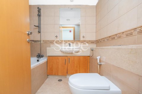 Apartment in Jumeirah Lake Towers, Dubai 2 bedrooms, 88 sq.m. № 59197 - photo 10