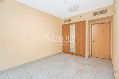 Apartment in Jumeirah Lake Towers, Dubai 2 bedrooms, 88 sq.m. № 59197 - photo 8