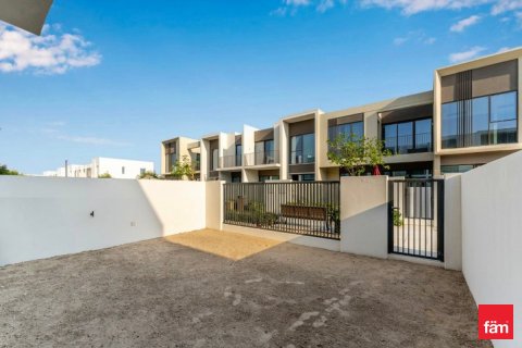 Villa à Dubai, 3 chambres, 173.9 m², № 67519 - photo 25