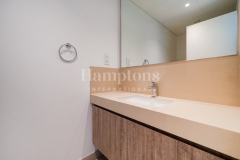 Apartment in Zabeel, Dubai 3 bedrooms, 149.76 sq.m. № 124488