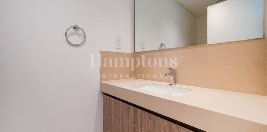 Apartment in Zabeel, Dubai 3 bedrooms, 149.76 sq.m. № 124488