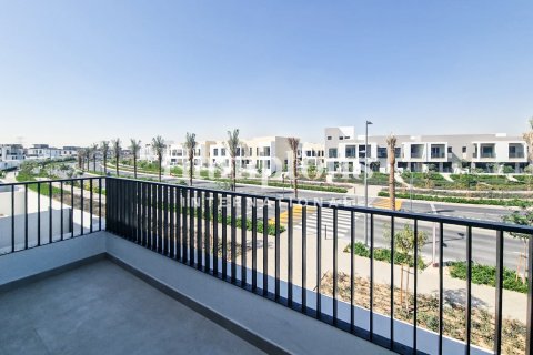 Adosado en Arabian Ranches 3, Dubai, 4 dormitorios, 287.16317300 m², № 124493 - foto 7