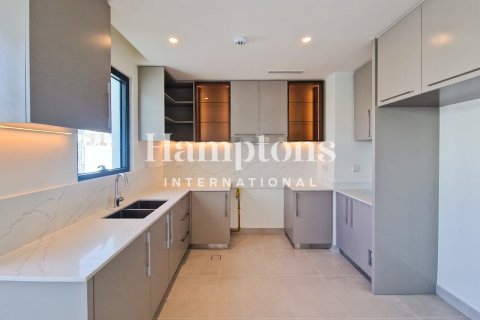 Adosado en Arabian Ranches 3, Dubai, 4 dormitorios, 287.16317300 m², № 124493 - foto 2