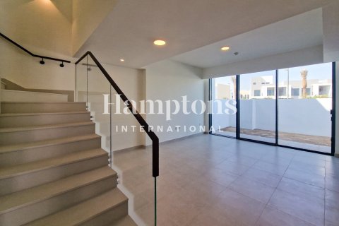 Adosado en Arabian Ranches 3, Dubai, 4 dormitorios, 287.16317300 m², № 124493 - foto 15