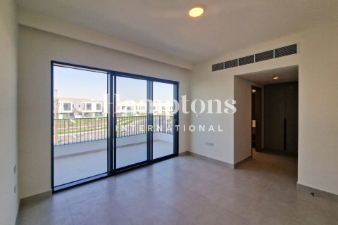 Adosado en Arabian Ranches 3, Dubai, 4 dormitorios, 287.16317300 m², № 124493 - foto 10
