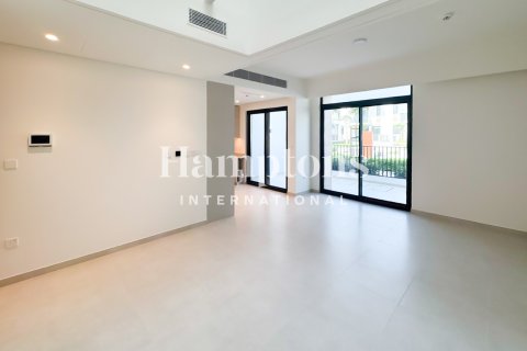 Снять в аренду таунхаус в Bliss, Arabian Ranches 3, Дубай: 3 спальни, 127.83452800м², № 124492 - фото 3
