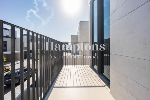 Villa à Arabian Ranches 3, Dubai, 4 chambres, 447.97826600 m², № 124489 - photo 18