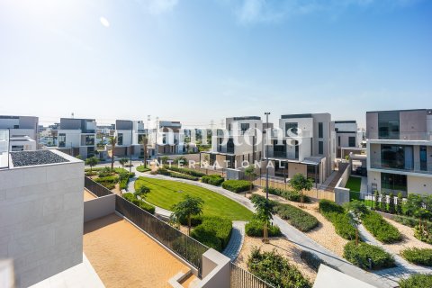 Villa à Arabian Ranches 3, Dubai, 4 chambres, 447.97826600 m², № 124489 - photo 22