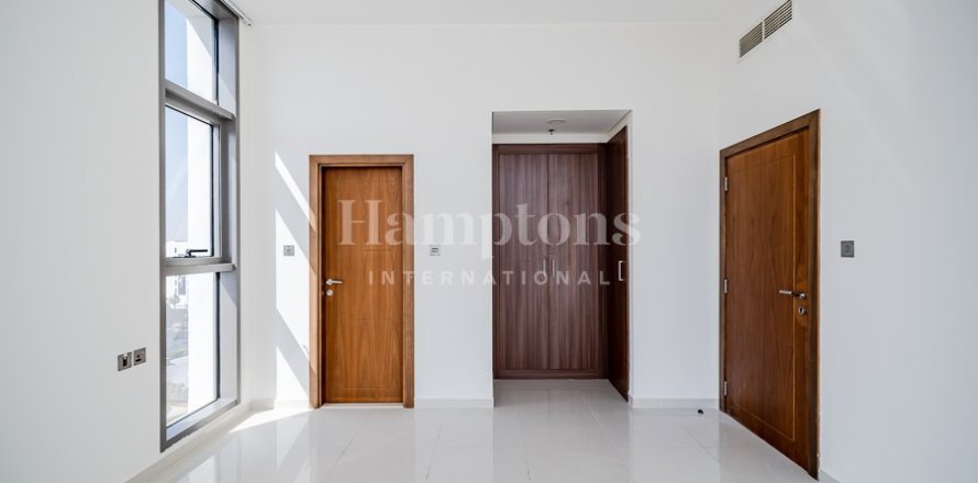 Квартира в DAMAC Hills (Akoya by DAMAC), Дубай, 1 спальня, 82.3121м², № 123987