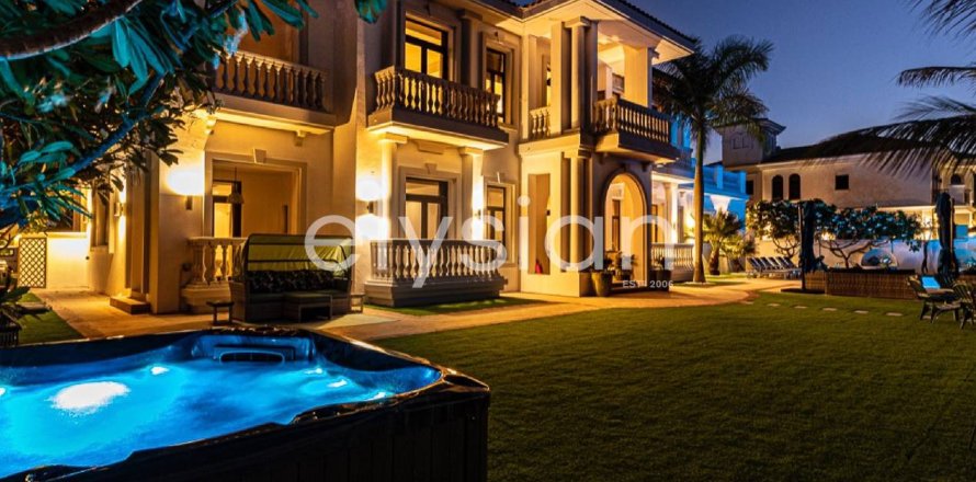 Villa in Signature Villas, Palm Jumeirah, Dubai 6 bedrooms, 1245 sq.m. № 37933