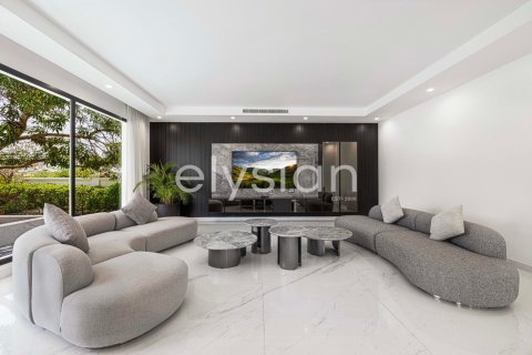 Villa en Signature Villas, Palm Jumeirah, Dubai, 7 dormitorios, 1245 m², № 37932 - foto 4