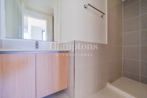 Снять в аренду виллу в Dubai South (Dubai World Central), Дубай: 4 спальни, 237.36716500м², № 113976 - фото 7