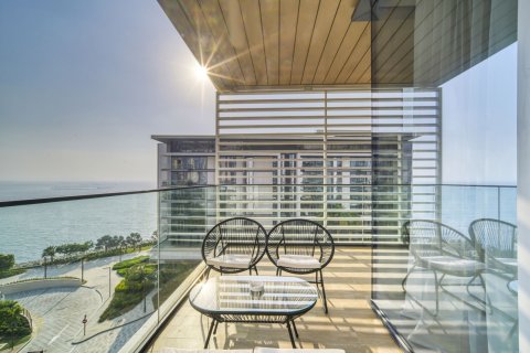 Apartment in Dubai Marina, Dubai 3 bedrooms, 190 sq.m. № 96865 - photo 20