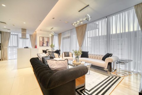 Apartment in Dubai Marina, Dubai 3 bedrooms, 190 sq.m. № 96865 - photo 4