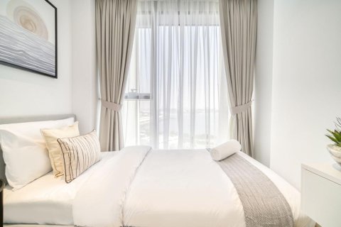 Apartment in Dubai Marina, Dubai 3 bedrooms, 190 sq.m. № 96865 - photo 14