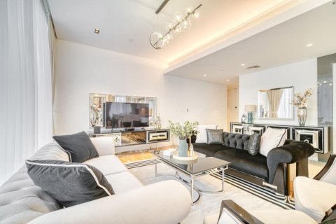 Apartment in Dubai Marina, Dubai 3 bedrooms, 190 sq.m. № 96865 - photo 2