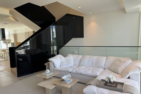 Купить виллу в Wadi Al Safa 3, Дубай: 4 спальни, 180м², № 96853 - фото 7