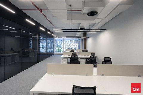 Office in Downtown Dubai (Downtown Burj Dubai), Dubai 156.2 sq.m. № 110215 - photo 2