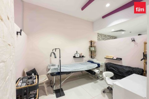 Tienda en Dubai, 80.6 m², № 16459 - foto 4