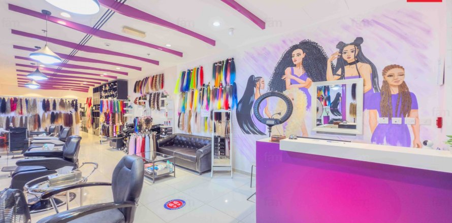 Tienda en Dubai, 80.6 m², № 16459