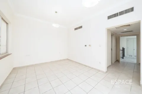 Villa en Victory Heights, Dubai Sports City, Dubai, 4 dormitorios, 350 m², № 61567 - foto 13