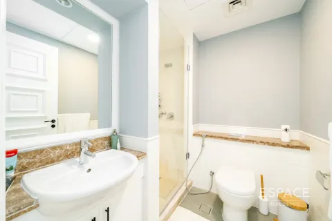 Apartment in Palm Jumeirah, Dubai 2 bedrooms, 168 sq.m. № 61578 - photo 13