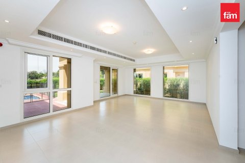 Villa en Dubai, 4 dormitorios, 367.4 m², № 50827 - foto 5
