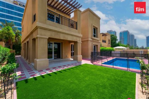 Villa en Dubai, 4 dormitorios, 367.4 m², № 50827 - foto 2