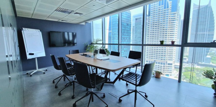 Office in Dubai 101.7 sq.m. № 50833