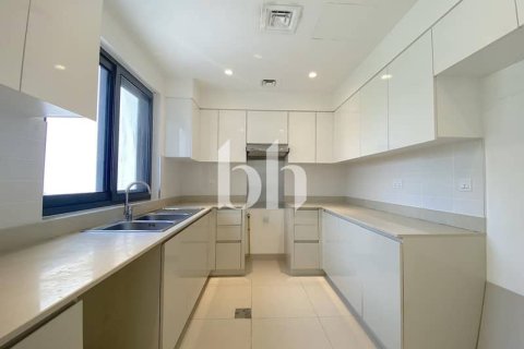 Townhouse in Dubai Hills Estate, Dubai 3 bedrooms, 196 sq.m. № 57582 - photo 4