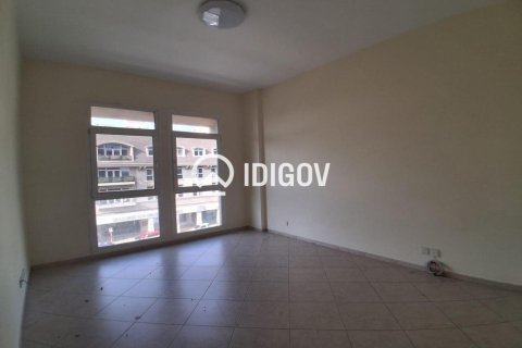 Снять в аренду квартиру в Мирдифом, Дубай: 2 спальни, 141.12м², № 124627 - фото 10