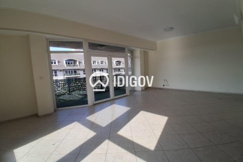 Снять в аренду квартиру в Мирдифом, Дубай: 2 спальни, 141.12м², № 124627 - фото 2
