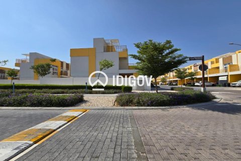 Maison de ville à Dubai, 3 chambres, 142.14 m², № 124629 - photo 2