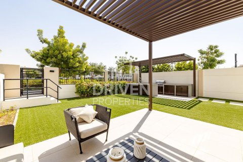 Townhouse in Hayat Townhouses, Town Square, Dubai 4 bedrooms, 316.52 sq.m. № 143109 - photo 26