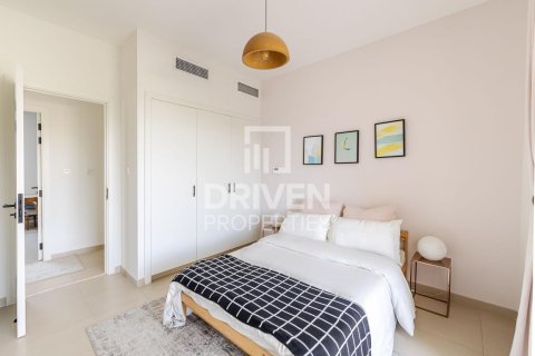 Townhouse in Hayat Townhouses, Town Square, Dubai 4 bedrooms, 316.52 sq.m. № 143109 - photo 4