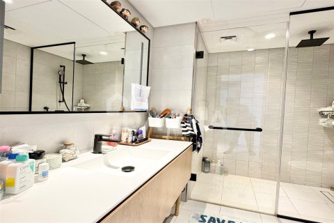 Apartamento en Marquise Square Tower, Business Bay, Dubai, 2 dormitorios, 123.2 m², № 6817 - foto 12