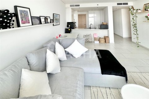 Apartamento en Marquise Square Tower, Business Bay, Dubai, 2 dormitorios, 123.2 m², № 6817 - foto 3