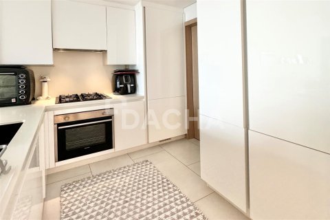 Apartamento en Marquise Square Tower, Business Bay, Dubai, 2 dormitorios, 123.2 m², № 6817 - foto 13
