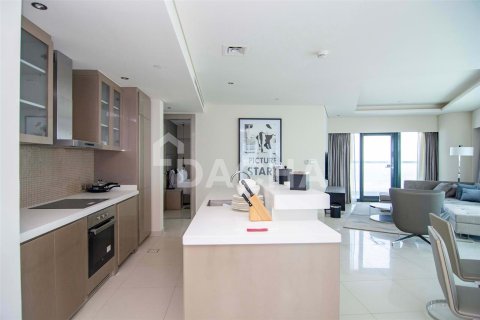 Apartamento en Business Bay, Dubai, 3 dormitorios, 178.2 m², № 6805 - foto 2