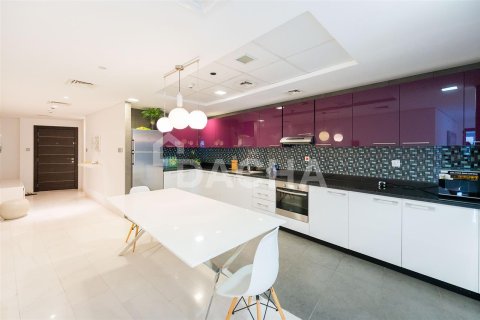 Купить квартиру в Cayan Tower, Дубай Марина, Дубай: 1 спальня, 144.2м², № 6819 - фото 17