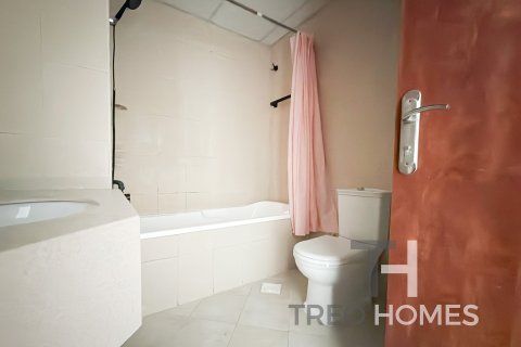 Apartment in Dubai Sports City, Dubai 2 bedrooms, 150 sq.m. № 16384 - photo 7