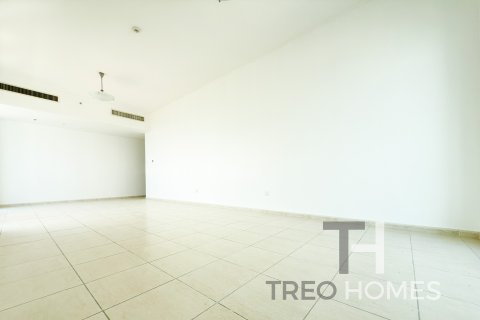 Apartment in Dubai Sports City, Dubai 2 bedrooms, 150 sq.m. № 16384 - photo 2
