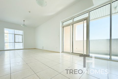 Apartment in Dubai Sports City, Dubai 2 bedrooms, 150 sq.m. № 16384 - photo 1
