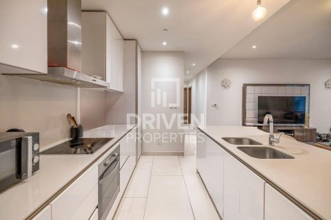 Apartment in City Walk, Dubai 2 bedrooms, 180.6 sq.m. № 128974 - photo 9