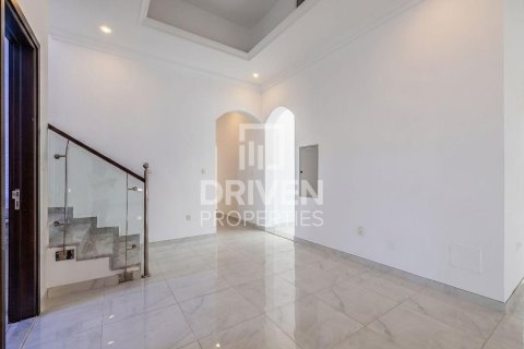 Villa à Nadd Al Sheba, Dubai, 6 chambres, 1468.05 m², № 128968 - photo 5