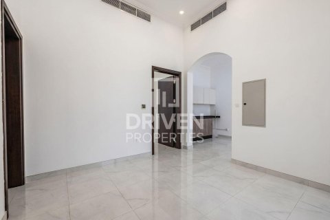 Villa à Nadd Al Sheba, Dubai, 6 chambres, 1468.05 m², № 128968 - photo 15