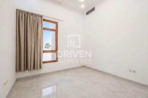 Villa à Nadd Al Sheba, Dubai, 6 chambres, 1468.05 m², № 128968 - photo 11