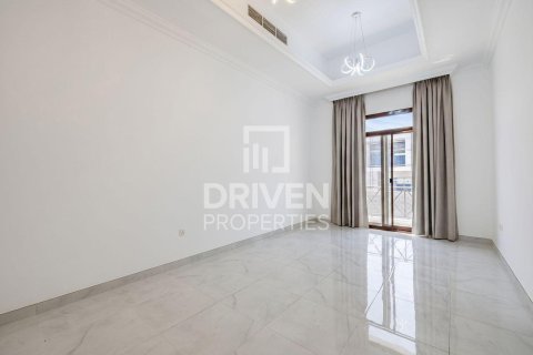 Villa à Nadd Al Sheba, Dubai, 6 chambres, 1468.05 m², № 128968 - photo 16